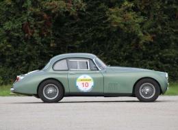 Jaguar Série - XK 150 SE Coupé préparé 3.8 S compétition 