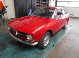 Alfa Roméo Giulia GT 1300 Junior
