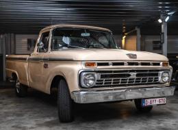 Ford Pick-up F 100 Custom Cab V8 Ranger