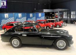 Aston Martin DB 2/4