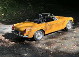MG B 1800 MK1