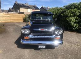 Chevrolet Pick-up Apache Shortbed Stepside