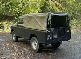 LandRover 109 Essence - 7 Places