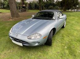 Jaguar XK8 Cabriolet   RHD