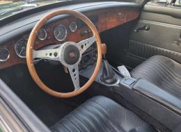 MG B GT