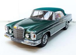Mercedes-Benz SE W112 300 SE Cabriolet