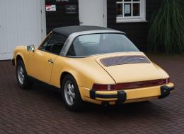 Porsche 911 3.7 targa