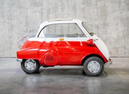 Isetta 300 4 roues