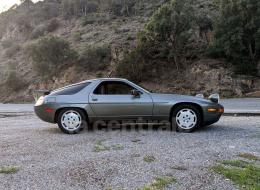 Porsche 928 S4