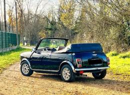 Mini Cooper Cabriolet Arc de Triomphe 