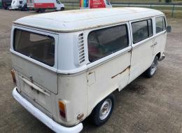 Volkswagen Combi T2A/B bus