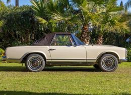 Mercedes-Benz SL 280 Pagode