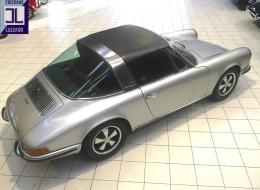 Porsche 911  2.200 E TARGA 