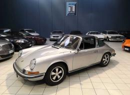 Porsche 911  2.200 E TARGA 