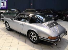 Porsche 911  2.200 E TARGA 
