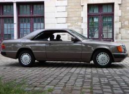 Mercedes-Benz CE 230