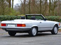 Mercedes-Benz SL 300