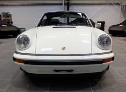 Porsche 911 Carrera