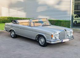 Mercedes-Benz SE 300 W112 Cabriolet