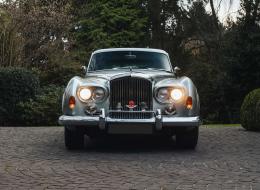 Bentley S3 Continental Flying Spur par Mulliner PW