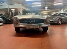 Mercedes-Benz SL 230 Pagode