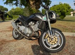 Moto Voxan Roadster 1000