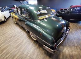 Pontiac Chieftain V8