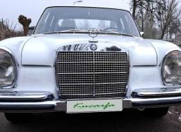 Mercedes-Benz SE 220 automatic