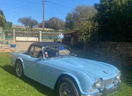 Triumph TR4