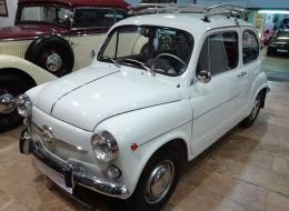 Seat 600 E