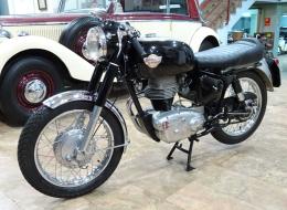 Moto Royal Enfield CRUSADER SPORTS 250
