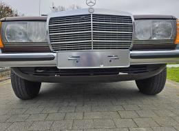 Mercedes-Benz 240 D