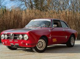 Alfa Roméo Giulia GT 2000 Veloce Replica 