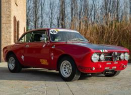 Alfa Roméo Giulia GT 2000 Veloce Replica 