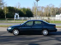 Toyota Camry 2.2