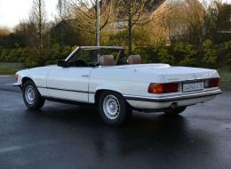 Mercedes-Benz SL 380