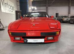 Porsche 944 2.5 L Targa Coupé