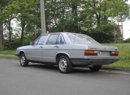 Audi 100 L 5S carbu de 115Cv