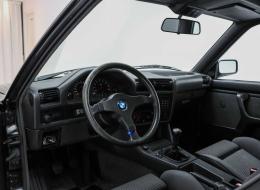 BMW M3 E30 * 1 French owner * Perfect condition *