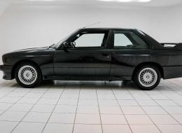 BMW M3 E30 * 1 French owner * Perfect condition *