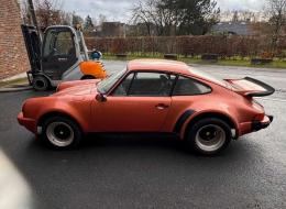 Porsche 911 2.2T