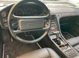 Porsche 928 S4