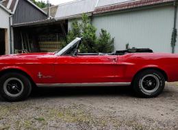 Ford Mustang Convertible code C