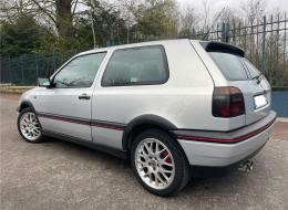 Volkswagen Golf GTI 16V 20ème Anniversaire. Climatronic