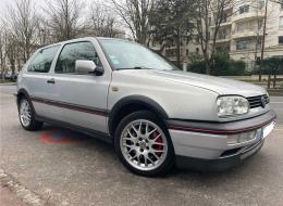 Volkswagen Golf GTI 16V 20ème Anniversaire. Climatronic