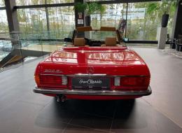 Mercedes-Benz SL 300 (R107)