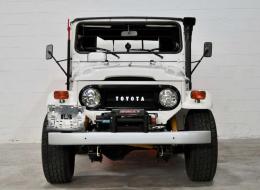 Toyota Land Cruiser FJ40