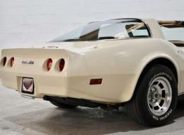Chevrolet Corvette C3 Stingray 5.7L