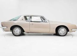 Studebaker Avanti R2 Supercharged '83 CH2435