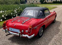 MG B Roadster